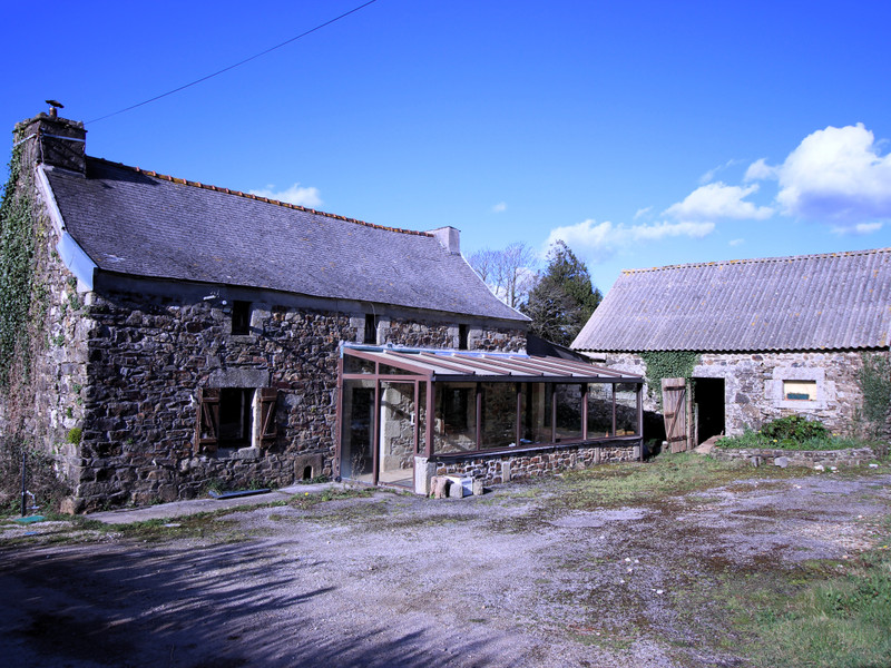 Maison à vendre à Dinéault, Finistère - 124.200 € - photo 1