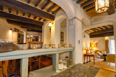 French property for sale in Saint-Saturnin-lès-Apt, Vaucluse - €535,000 - photo 3