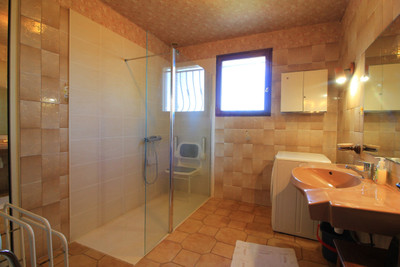 French property for sale in Ginestas, Aude - €505,000 - photo 7