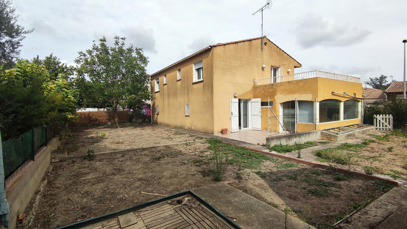 French property for sale in Carcassonne, Aude - &#8364;184,800 - photo 2