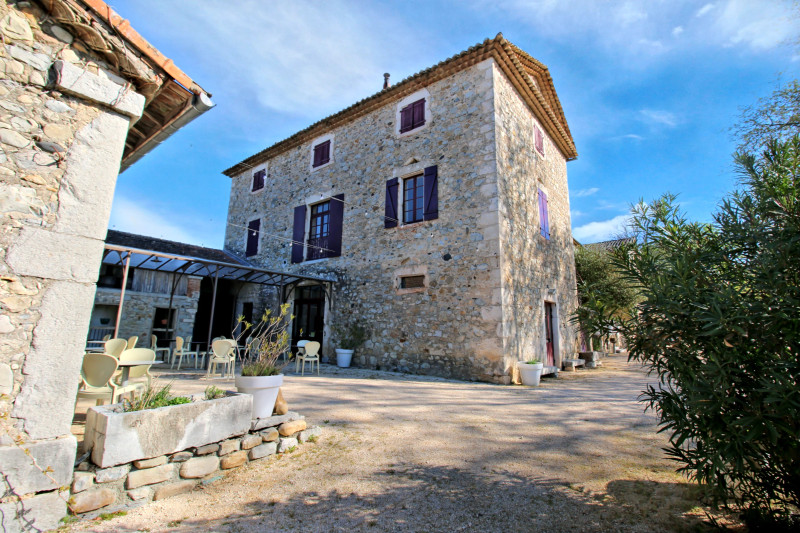 French property for sale in Vallon-Pont-d'Arc, Ardèche - €1,060,000 - photo 7