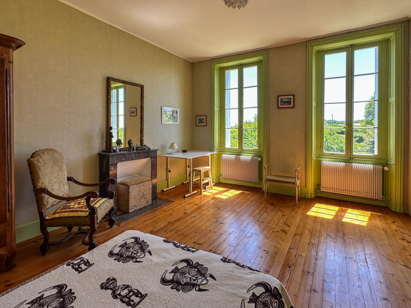 French property for sale in Louzac-Saint-André, Charente - €535,000 - photo 13