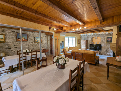 French property for sale in Chavanay, Loire - €288,000 - photo 1
