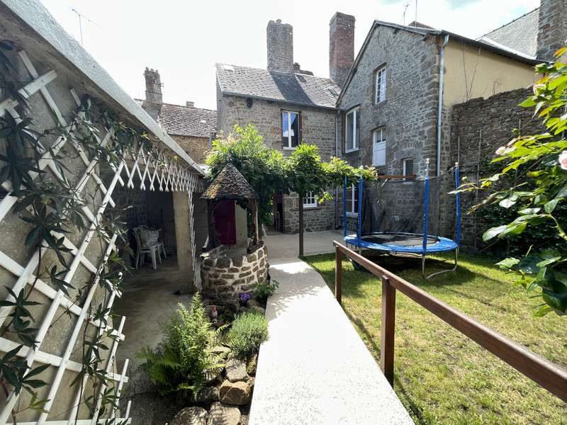 French property for sale in Lassay-les-Châteaux, Mayenne - €172,886 - photo 9