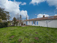 Maison à vendre à Saint-Christophe-du-Ligneron, Vendée - 169.600 € - photo 14