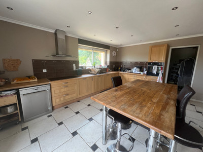 French property for sale in Nieulle-sur-Seudre, Charente-Maritime - €498,750 - photo 2