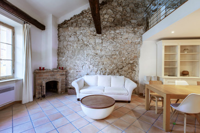 French property for sale in Villefranche-sur-Mer, Alpes-Maritimes - €695,000 - photo 3