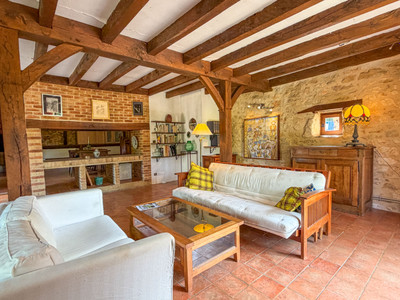 French property for sale in Saint-Chamarand, Lot - €215,000 - photo 3