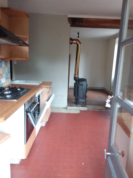 French property for sale in Lugarde, Cantal - €92,000 - photo 7