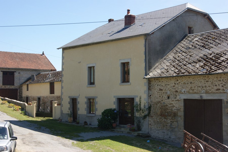 French property for sale in Arrènes, Creuse - €235,400 - photo 2