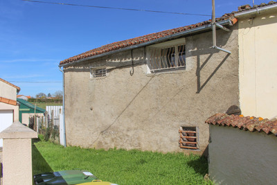 French property for sale in Thénezay, Deux-Sèvres - €38,600 - photo 9