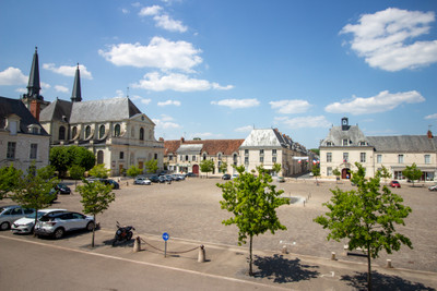Appartement à vendre à Richelieu, Indre-et-Loire, Centre, avec Leggett Immobilier