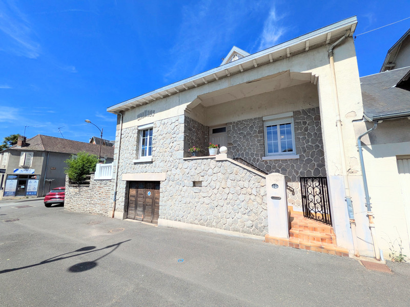 French property for sale in Saint-Yrieix-la-Perche, Haute-Vienne - €240,000 - photo 14
