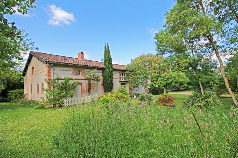 Maison à vendre à Caraman, Haute-Garonne - 892.500 € - photo 1
