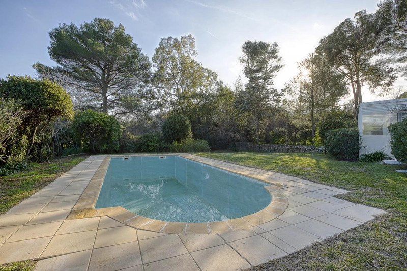 French property for sale in Mougins, Alpes-Maritimes - €1,210,000 - photo 7
