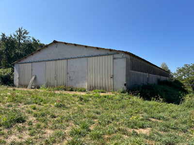French property for sale in Sardent, Creuse - €499,800 - photo 4