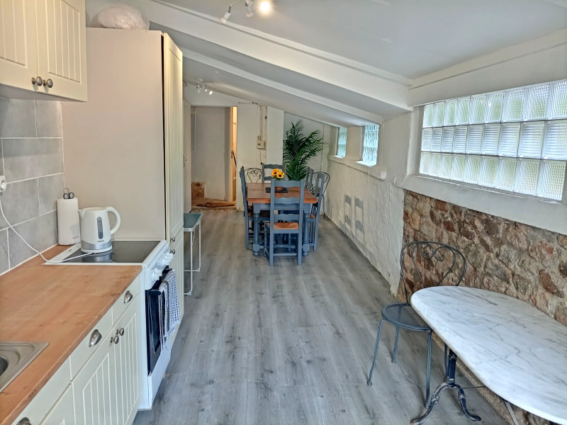 French property for sale in La Pallu, Mayenne - €88,800 - photo 2