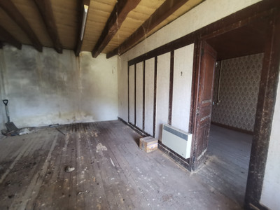 French property for sale in Carentoir, Morbihan - €26,600 - photo 4