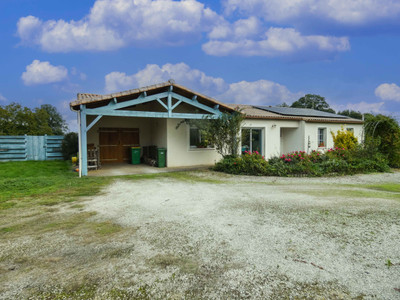 French property for sale in Saint-Pompain, Deux-Sèvres - €272,315 - photo 11