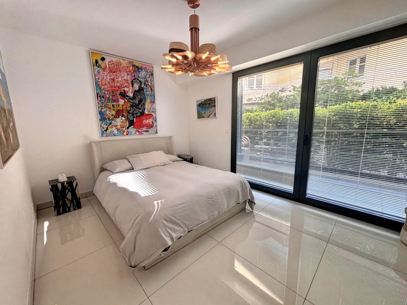 French property for sale in Antibes, Alpes-Maritimes - €859,000 - photo 4