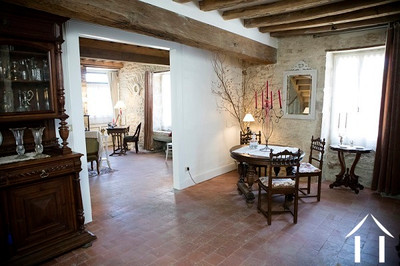 French property for sale in Vézelay, Yonne - €349,500 - photo 2
