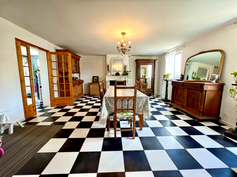 French property for sale in Lorignac, Charente-Maritime - €500,000 - photo 5