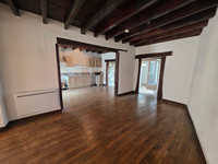 Propriété à vendre à Ruelle-sur-Touvre, Charente - 145 000 € - photo n°6
