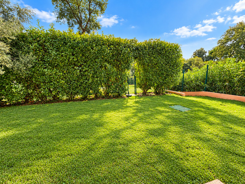 French property for sale in Antibes, Alpes-Maritimes - €1,090,000 - photo 9