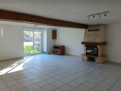 French property for sale in Villemain, Deux-Sèvres - €119,900 - photo 6