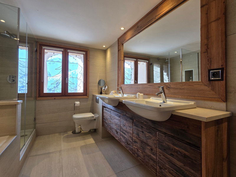 Ski property for sale in  - €2,600,000 - photo 8