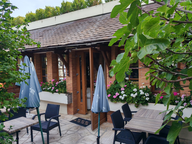 French property for sale in Blois, Loir-et-Cher - €372,340 - photo 4