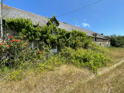 building for sale in Côtes-d'Armor