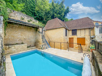 Terrace for sale in Montignac Dordogne Aquitaine
