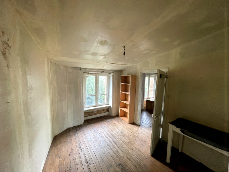 French property for sale in Gommenec'h, Côtes-d'Armor - €109,000 - photo 8