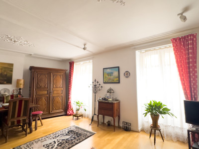 Appartement à vendre à Paris 5e Arrondissement, Paris, Île-de-France, avec Leggett Immobilier