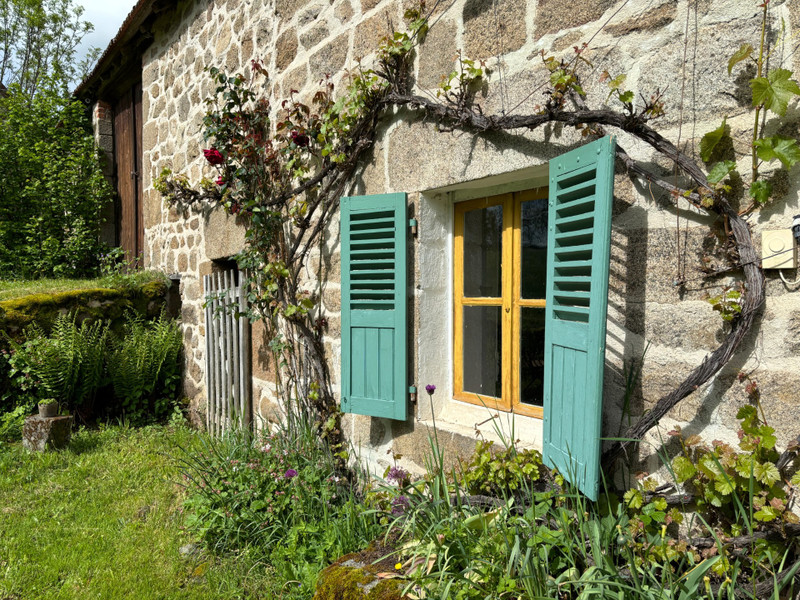 French property for sale in Felletin, Creuse - €137,500 - photo 1