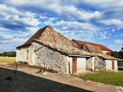 Maison à vendre à Beaumontois en Périgord, Dordogne, Aquitaine, avec Leggett Immobilier