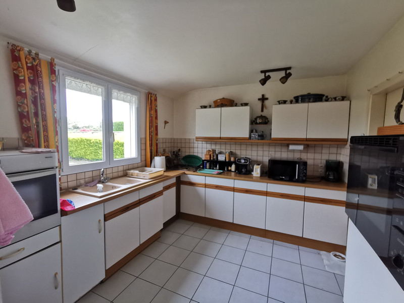 French property for sale in Saint-Pierre-du-Chemin, Vendée - €135,000 - photo 3