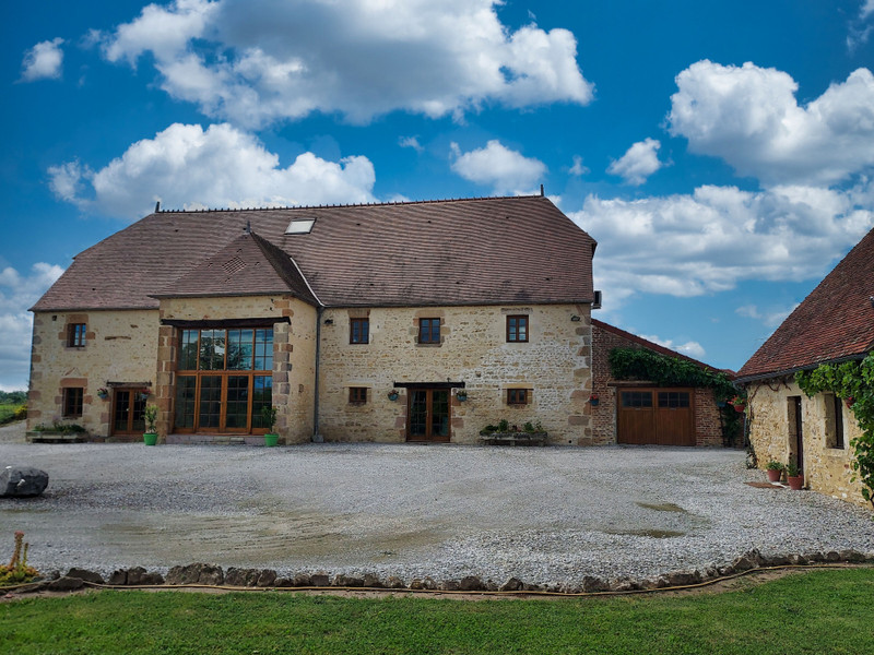 French property for sale in Lurcy-Lévis, Allier - €952,127 - photo 11