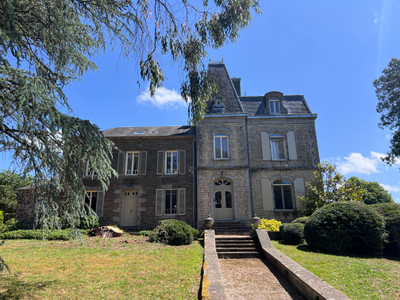 Chateau à vendre à Beauficel, Manche, Basse-Normandie, avec Leggett Immobilier