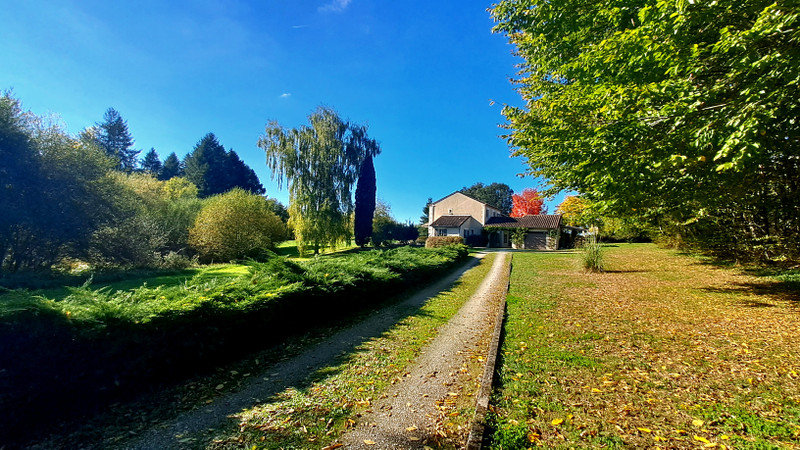 French property for sale in Abjat-sur-Bandiat, Dordogne - €423,998 - photo 12