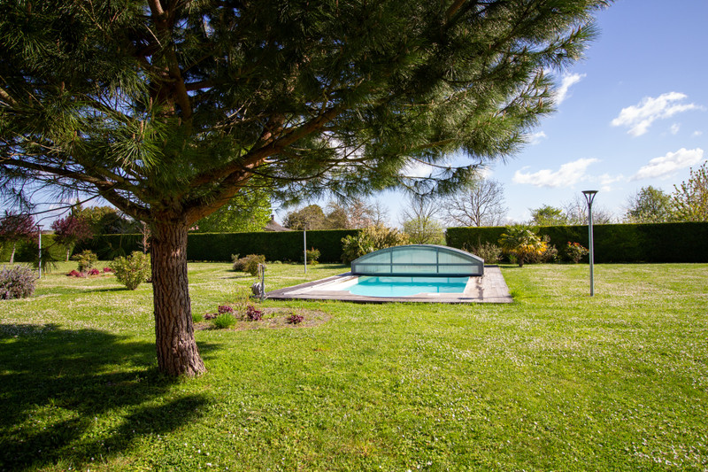 French property for sale in La Tour-Saint-Gelin, Indre-et-Loire - €840,000 - photo 9