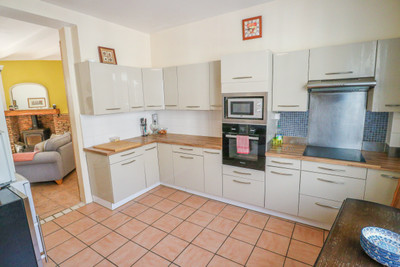 French property for sale in Bourg-Archambault, Vienne - €70,500 - photo 3