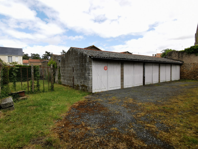 Maison à Vendre Chez Les Notaires à Nueil Les-aubiers