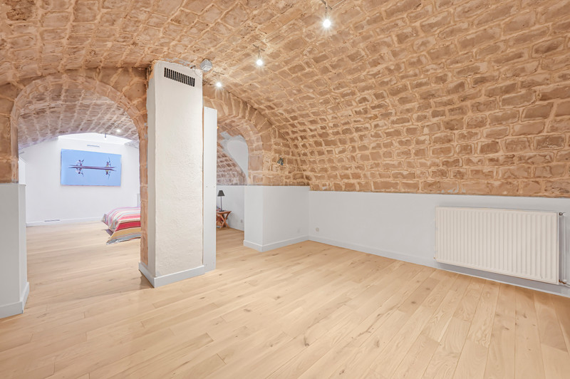 French property for sale in Paris 10e Arrondissement, Paris - €1,665,000 - photo 9
