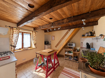 French property for sale in Ménigoute, Deux-Sèvres - €66,600 - photo 6