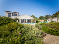 Maison à vendre à Laurens, Hérault - 430.000 € - photo 2