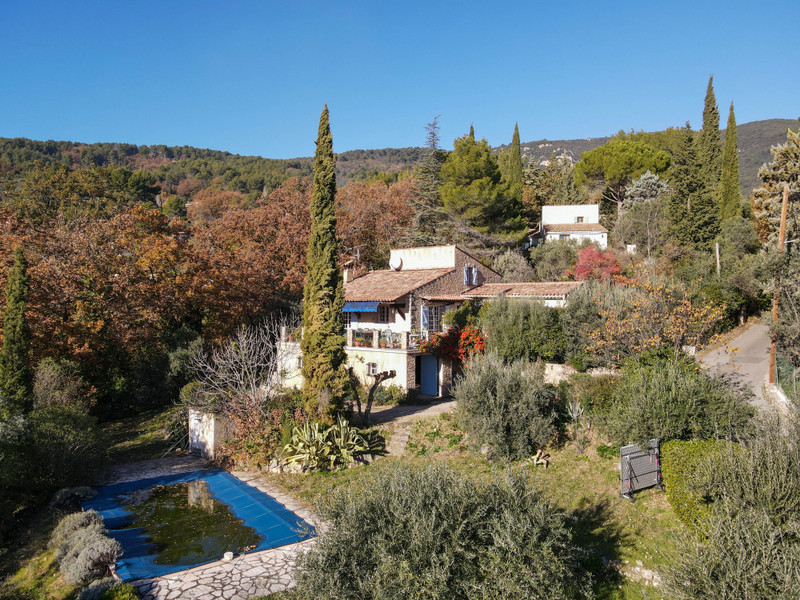 French property for sale in Seillans, Var - €450,000 - photo 2