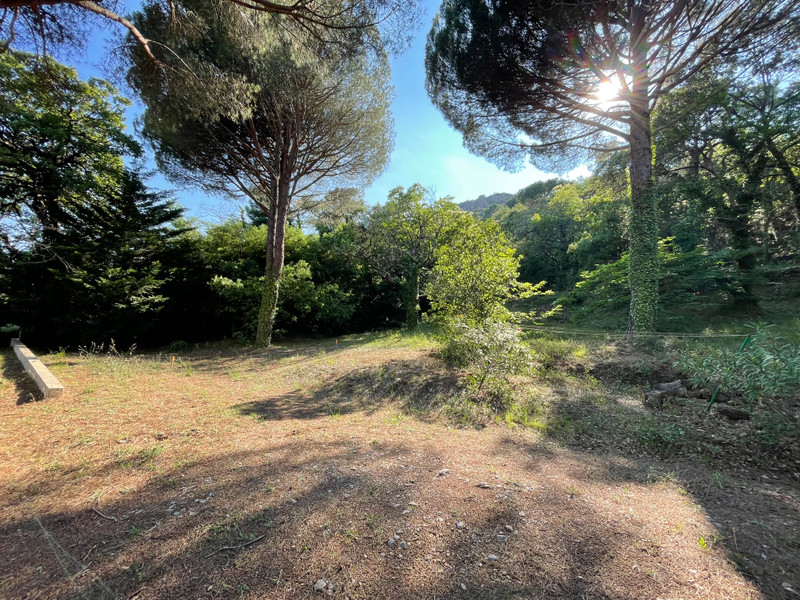 French property for sale in La Garde-Freinet, Var - €141,500 - photo 2