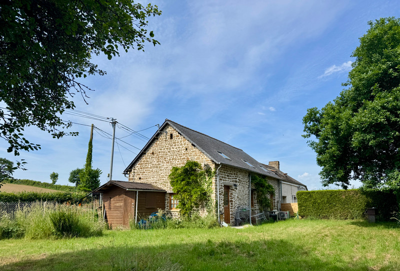French property for sale in Saint-Calais-du-Désert, Mayenne - €120,000 - photo 1